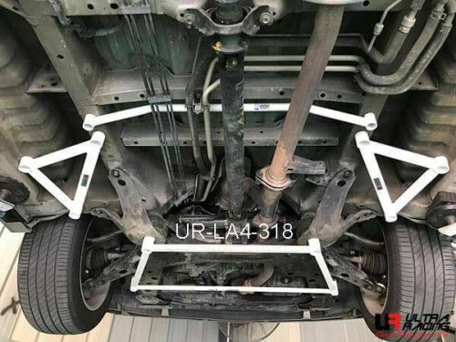 Hyundai Trajet 2.0 2WD 99-08 UltraRacing 4-point front lower Brace