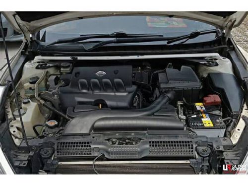 Nissan Teana J32 2.0/2.5 2WD 08+ UltraRacing 2-point front upper Strutbar