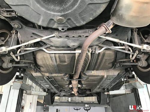 Toyota Camry XV30 2.4 2WD 02-06 UltraRacing rear Sway Bar 19mm
